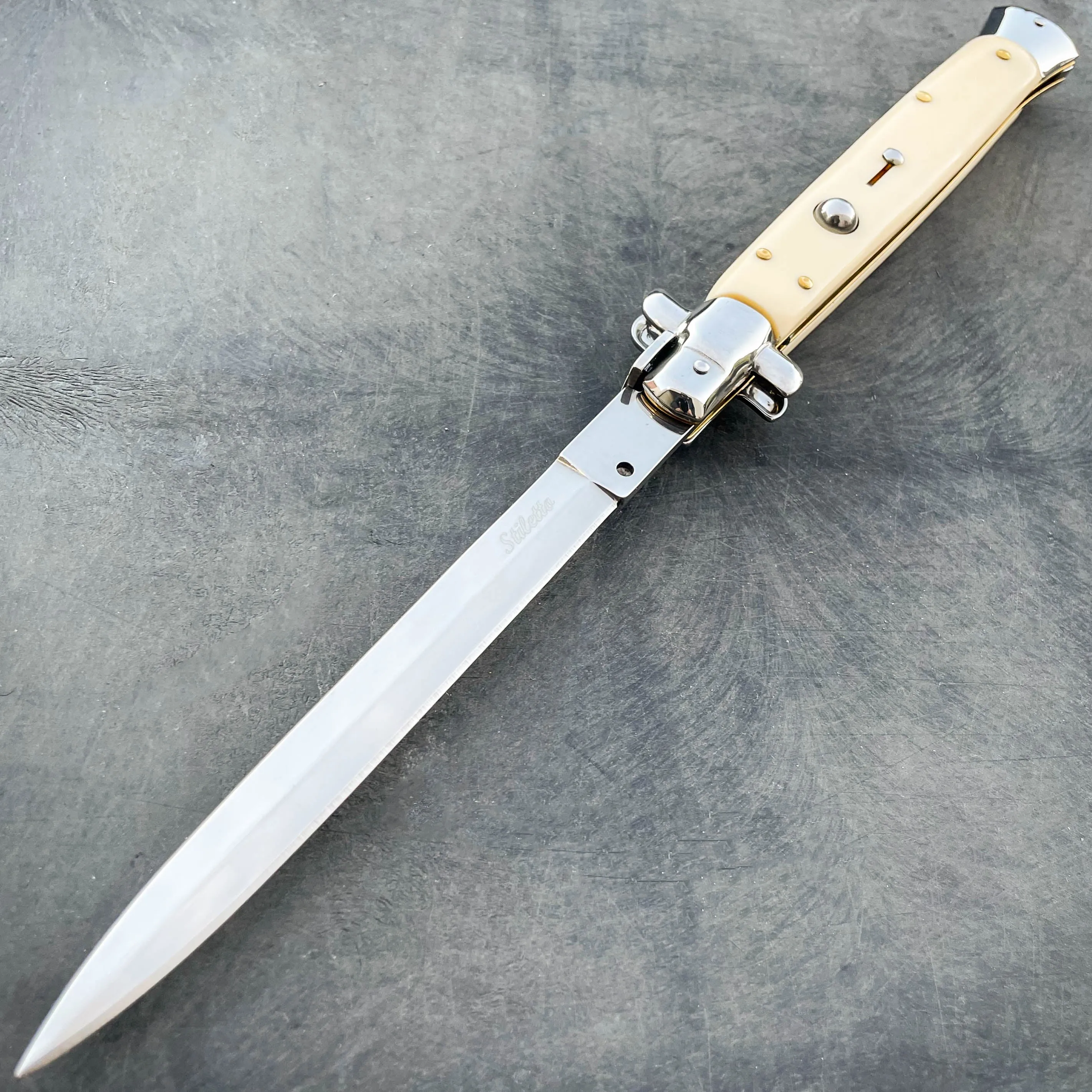 13" Big Boy Auto Italian Stiletto (MASSIVE KNIFE)