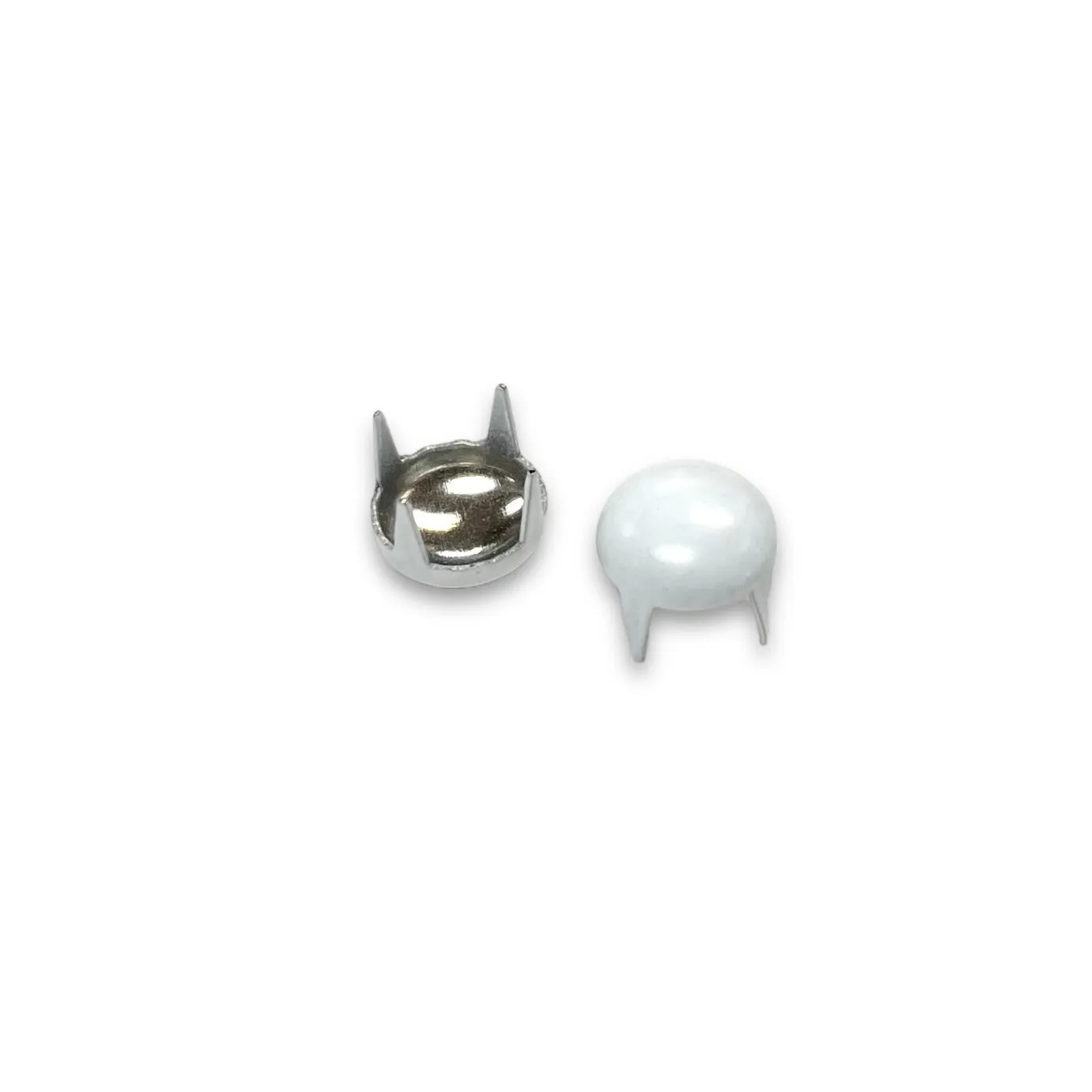 1/4" White Dome Studs (100-pack)