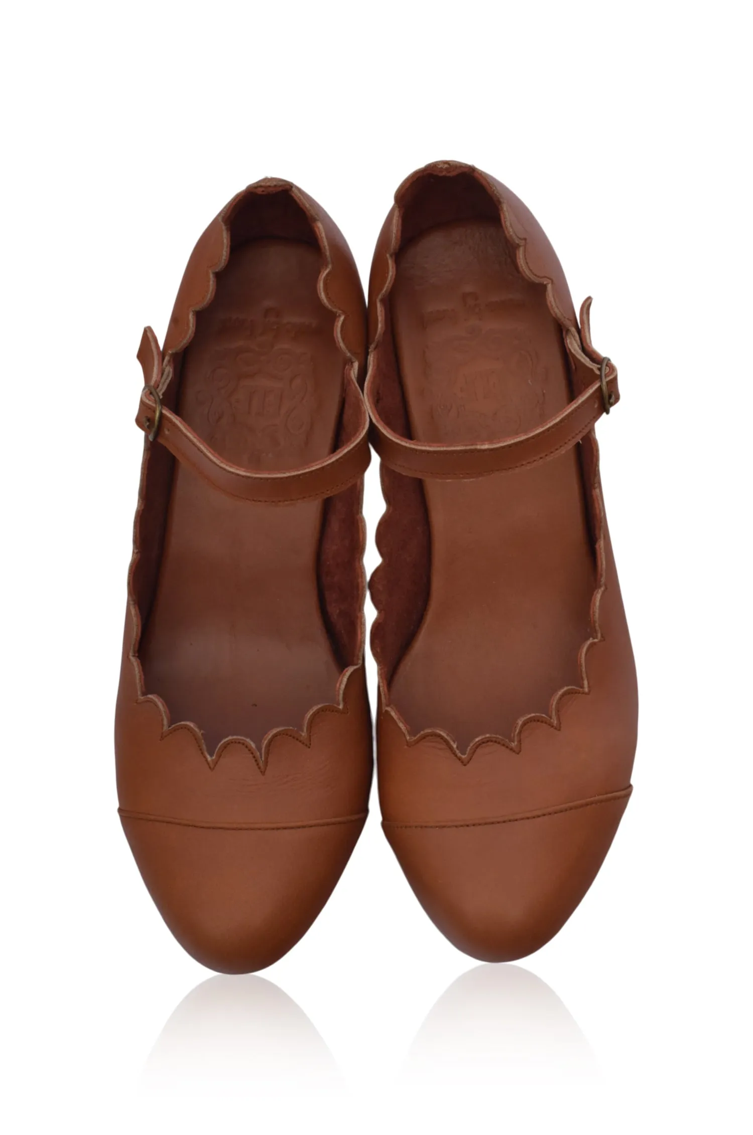 Vintage Camel Bonita Mary Jane Leather Heels - Chic & Timeless Womens Shoe