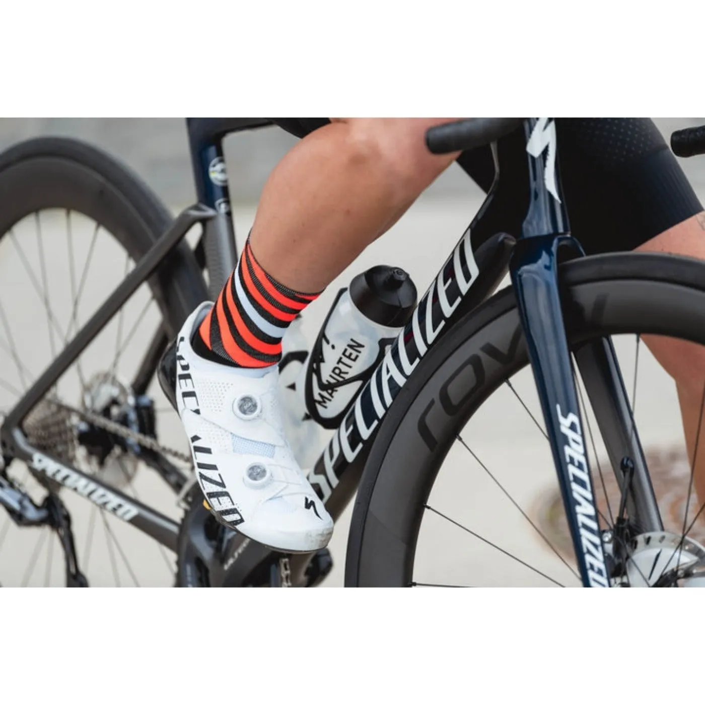INCYLENCE Ultralight Curls Socks - Inferno