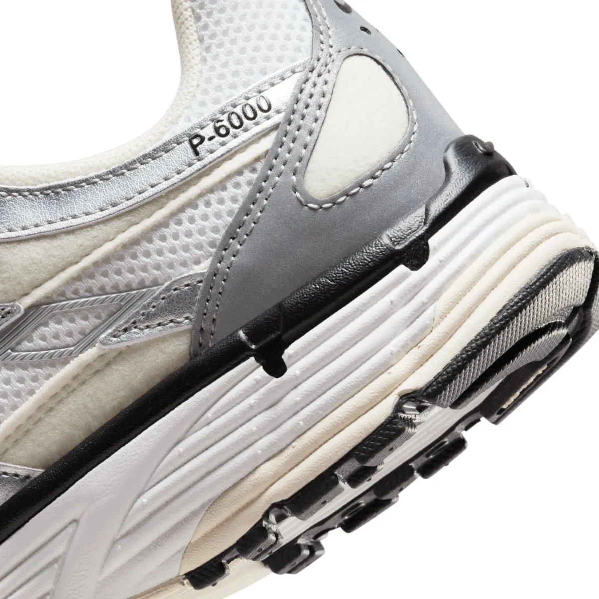 Nike Women's P-6000 Coconut Milk/Summit White/Metallic Silver/Black