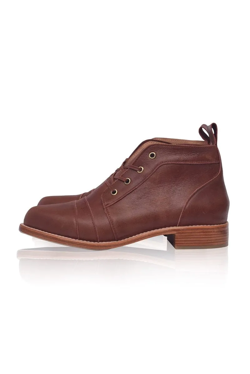Passage Lace Up Boots in Vintage Brown