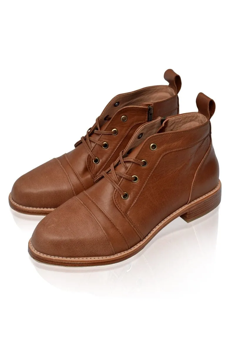 Passage Lace Up Boots in Vintage Brown