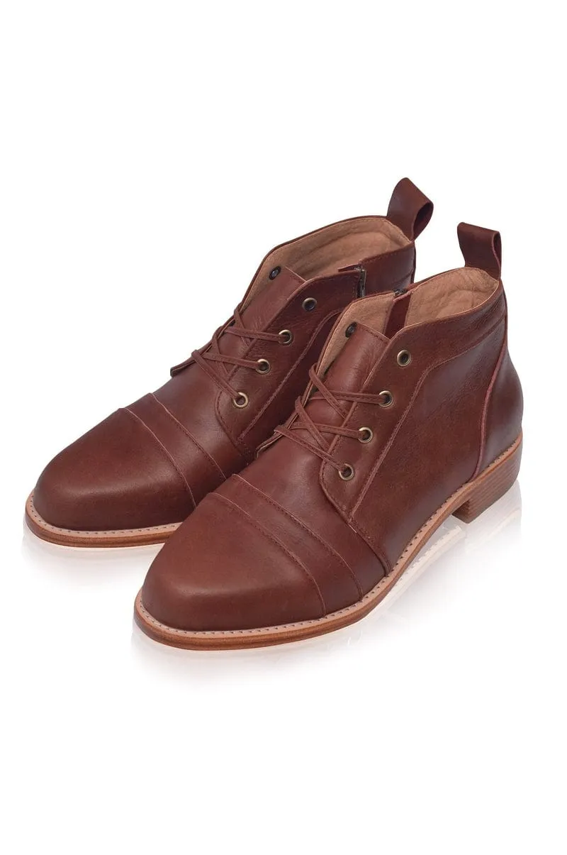 Passage Lace Up Boots in Vintage Brown