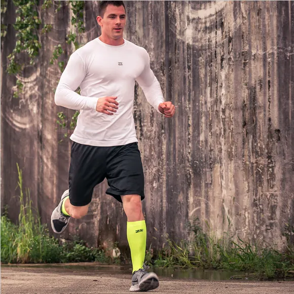 Zensah Tech  Compression Socks