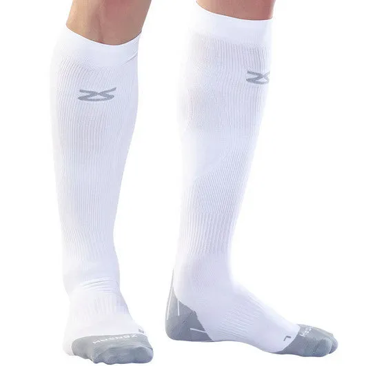 Zensah Tech  Compression Socks